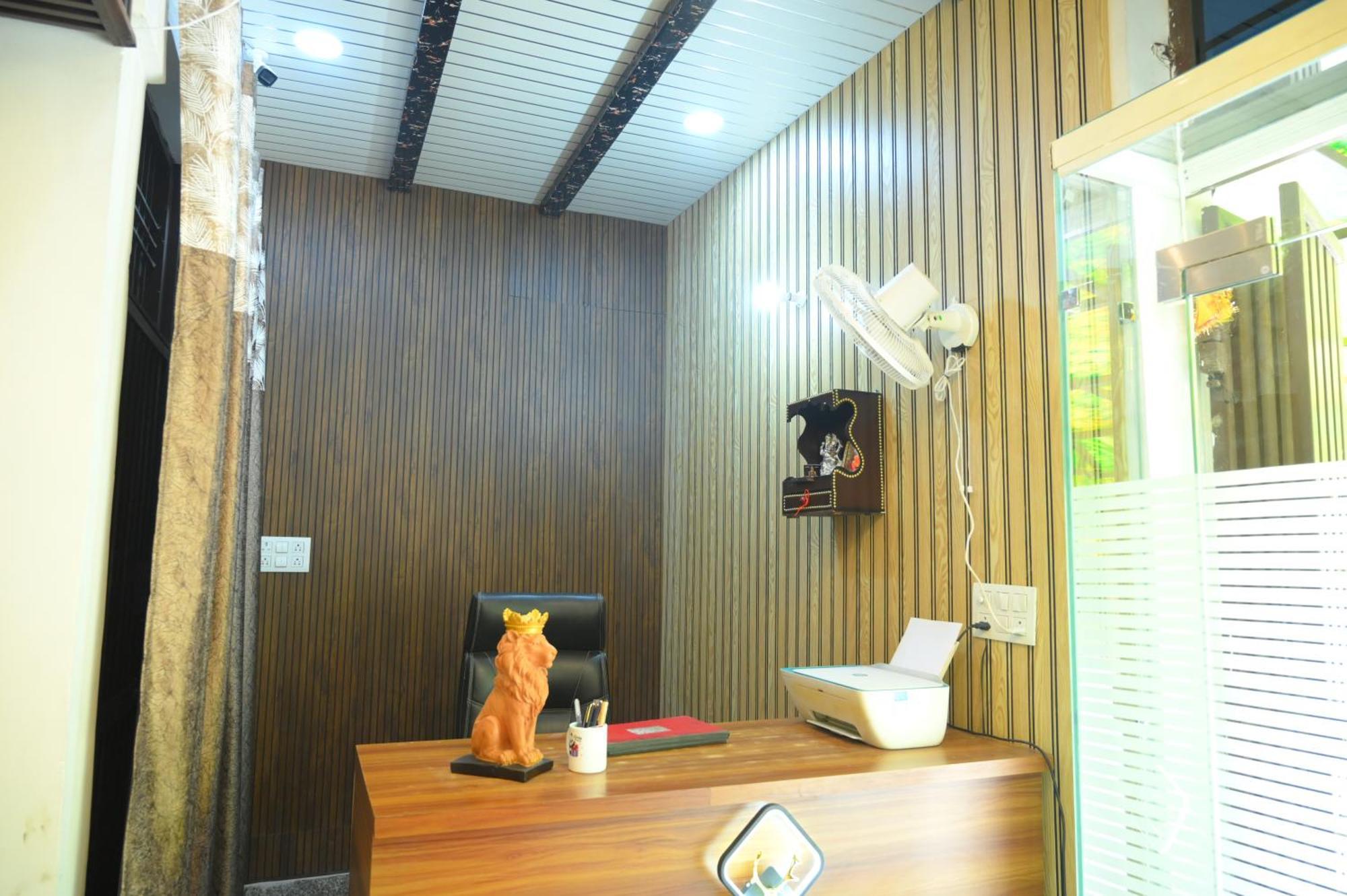 Hotel Starlight メーラト エクステリア 写真
